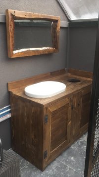 Aynalı Ahşap Lavabo Dolabı