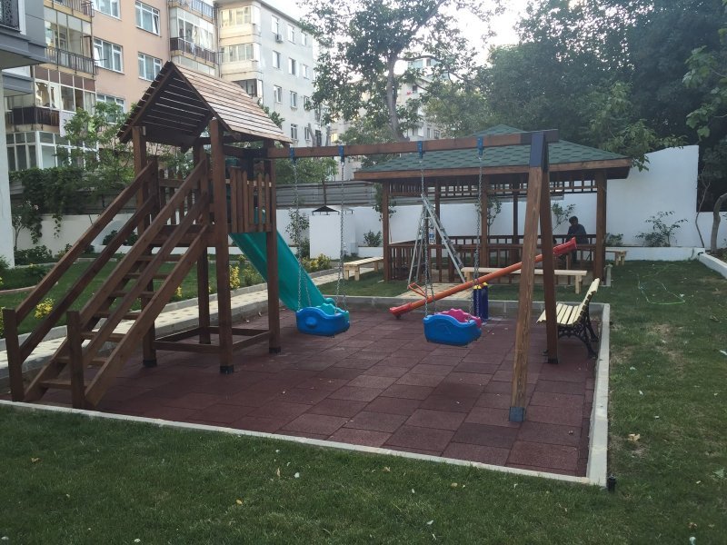 Bahçe Tipi Ahşap Oyun Parkı 5