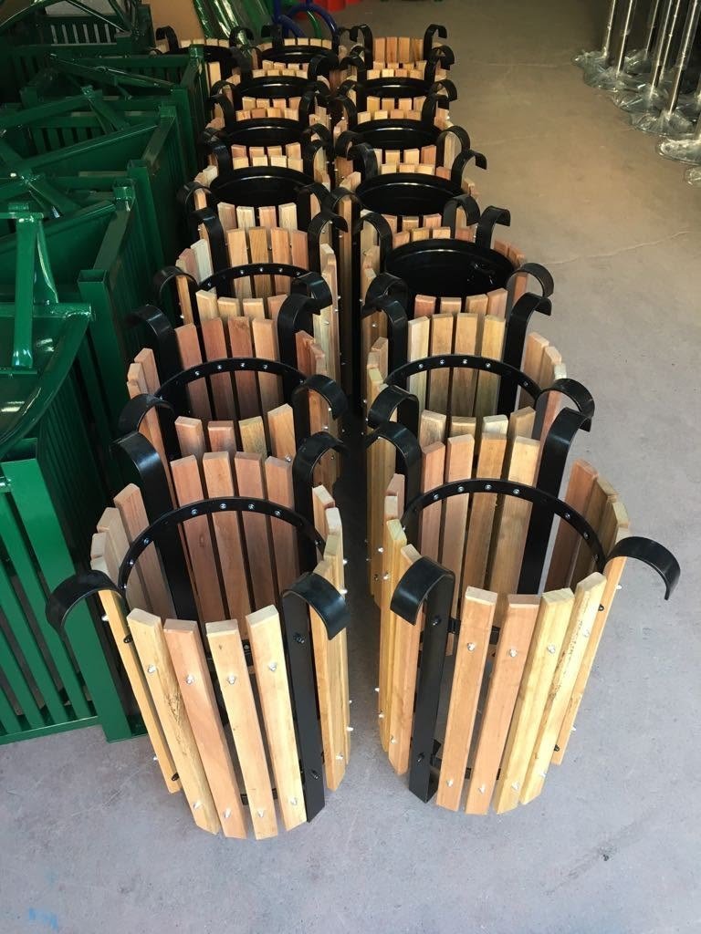 Park Tipi Ahşap Çöp Kovası